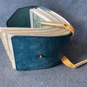 Portafoglio Moderno Portatile per Contanti, Organizzatore in Pelle per Denaro e Accessori - Product Image 4