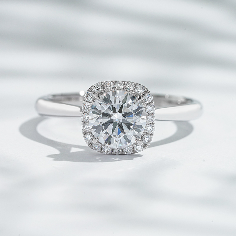 ทองคำขาว 18K