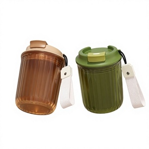 Taza de Viaje para el Hogar, Restaurante u Oficina, Botella de Agua Tritan para Llevar, Taza para Parejas, Estilo de Lujo Ligero, para Beber Directamente - Product Image 1