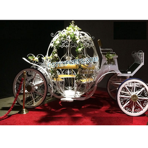 Magnifique Carrosse de Cendrillon Moderne pour Mariage de Princesse, Carrosse Citrouille en Métal et Bois Léger, Décorations de Mariage - Product Image 1