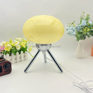 Lámpara de Mesa con Forma de Manzana Inspirada en Instagram, Diseño Creativo Nórdico Vintage para Dormitorio, Mesita de Noche, Estudio, Decoración del Hogar, Iluminación Moderna - Product Image 5