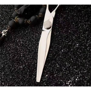 Red Blade 6 Inch Thinning Shears Stainless Steel 440C Right Handed <b>Hair</b> <b>Scissors</b> For Beauty Use - Product Image 2