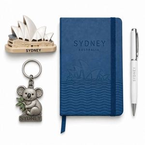 Set de Regalo de Recuerdos Turísticos de Moscú: Cuaderno, Llavero y Bolígrafo de Matryoshka, Diseño Personalizado, Recuerdo de Viaje Ruso - Product Image 2