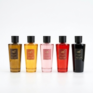 Diffusore di Profumo Elettrico di Lusso da 1000ml e Umidificatore a Nebulizzazione - Deodorante <span class=keywords><strong>Spray</strong></span> per <span class=keywords><strong>Casa</strong></span>, Dispenser Automatico di Aromi - Product Image 3