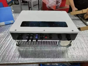 ระบบไฮบริดพลังงานแสงอาทิตย์สามเฟส 4KW 6KW 8KW 380V แรงดันสูง รองรับการเชื่อมต่อแบบขนาน พร้อมระบบ MPPT คู่ - Product Image 2