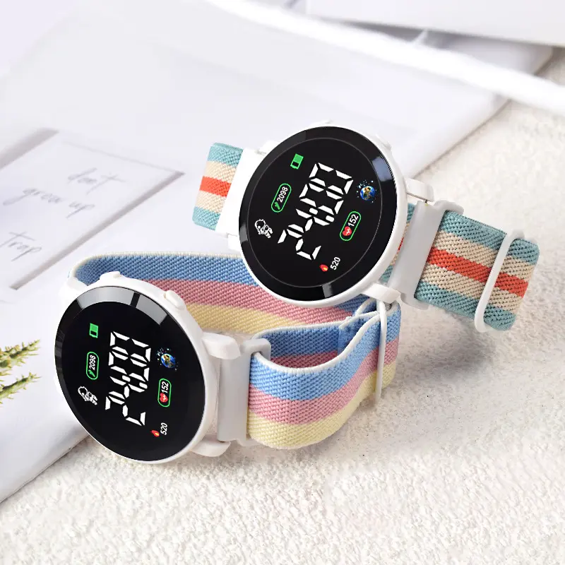 도매 저렴한 어린이 손목 시계 매력 스포츠 시계 Led 디지털 전자 시계 Reloj Hombre 학교 학생 선물