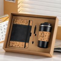 Ensemble Cadeau d'Affaires Écologique en Liège : Carnet, Tasse Isotherme et Stylo Signature – Cadeau Commémoratif Trois-en-Un Personnalisable avec Logo Imprimé