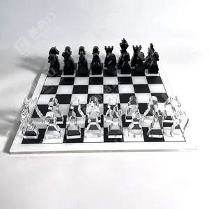 독점적 인 디자인 크리스탈 수제 사용자 정의 루사이트 투명 아크릴 14 인치 긴 라운드 체스 게임 보드 세트 흑백