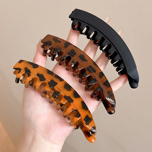 Pinces à cheveux en plastique banane pour femmes, style rétro années <span class=keywords><strong>80</strong></span>, 13,5 cm |   Sûr, durable, sans plis |   Coiffures en queue de cheval et chignons - Product Image 5