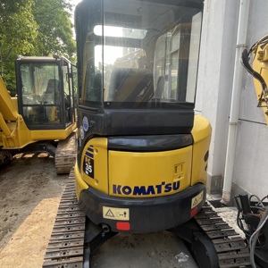 รถขุดขนาดเล็ก KOMATSU PC35MR มือสอง น้ำหนัก 3.5 ตัน รถขุดไฮดรอลิกแบบตีนตะขาบ เครื่องจักรก่อสร้าง - Product Image 1