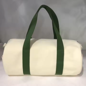 Bolsa de lona de viaje grande resistente personalizada para gimnasio, bolsa de lona impermeable para deportes - Product Image 2