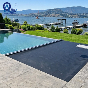 Cubierta Automática para Piscina Water Crown de PVC, Modelo 001, con Embalaje en Caja de Madera para Colocación en el Suelo y Kit de Limpieza - Product Image 1