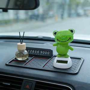 Figurine de grenouille en plastique à énergie solaire pour tableau de bord de voiture - Style traditionnel chinois - Cadeau mignon - Product Image 6