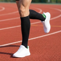 Chaussettes de compression dégradées en fibre de bambou pour hommes, femmes et jeunes, respirantes, anti-fatigue, anti-transpiration, avec soutien de la voûte plantaire, pour la course et le cyclisme