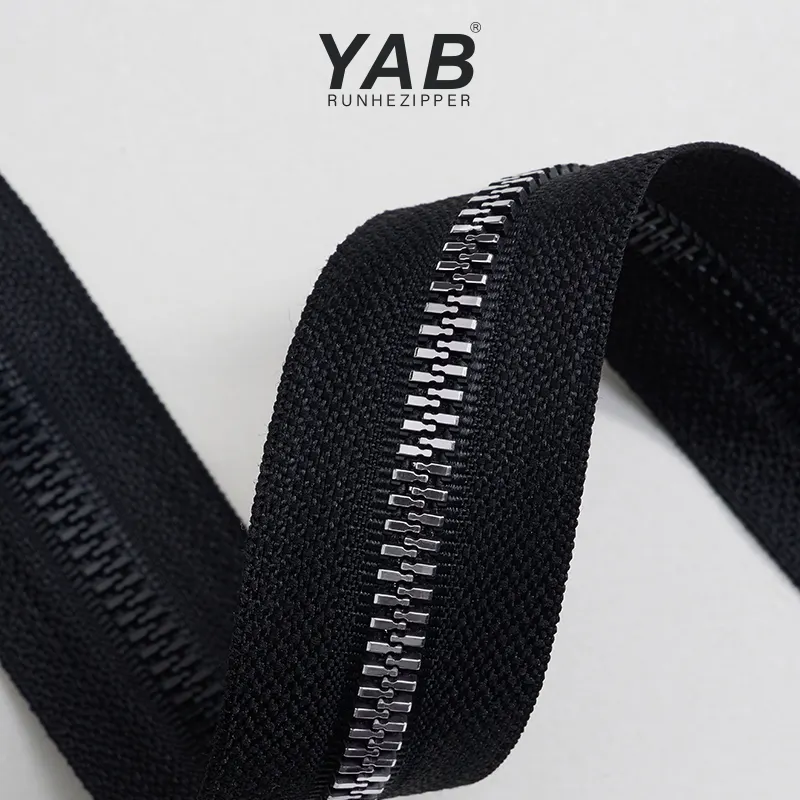 YAB Good Quality Molded 5# Custom Resin Zipper For Garment And Home Textile