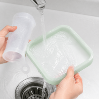 Boîte à sandwich portable en silicone 15,5 cm avec couvercle flexible et anneau de traction pour le bureau, l'école, les voyages – Contenant alimentaire carré réutilisable