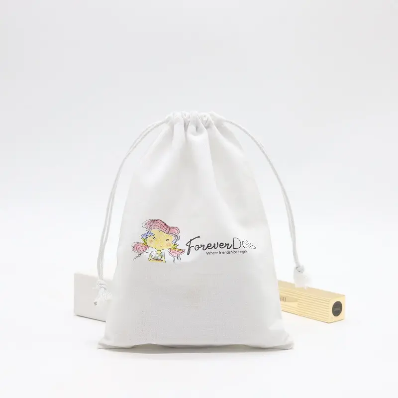 Özel Logo baskılı İpli beyaz pamuk Muslin hediye alışveriş çantası lüks organik patiska çocuk bebekler oyuncak hediye ambalaj poşetleri