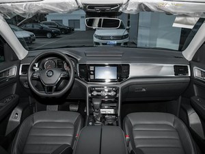 VW Teramont 2018 de Segunda Mano, Tracción en Dos Ruedas, Edición de Lujo 330TSI, Automático, Turbo, R19, Asientos de Cuero, Panorámico, Alta Calidad - Product Image 4