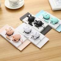 Earphone berkabel kartun kelinci lucu, Earbud klip kait silikon dengan mikrofon untuk anak perempuan