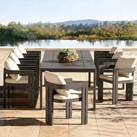 Ensemble de salle à manger de jardin en aluminium courbé, table et chaises modernes pour villa de luxe et complexe hôtelier