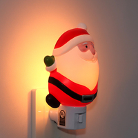 Lampe de table LED Père Noël en gros pour salon, cadeau de Noël festif pour la maison, personnalisable en gros avec logo