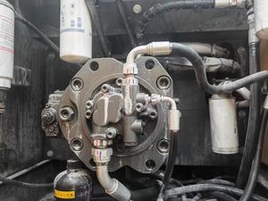 Excavatrice sur chenilles VOLVO EC290 EC300DL EC300E de 29 tonnes d'occasion à haut rendement avec moteur et engrenage pour composants de base PLC de pompe minière - Product Image 4