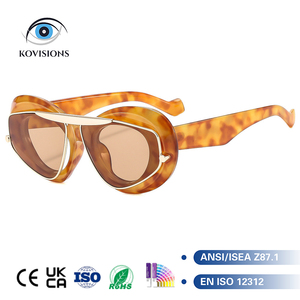 <span class=keywords><strong>Occhiali</strong></span> <span class=keywords><strong>da</strong></span> <span class=keywords><strong>Sole</strong></span> Oversize Vintage Retrò <span class=keywords><strong>a</strong></span> <span class=keywords><strong>Goccia</strong></span> Effetto Tartaruga <span class=keywords><strong>da</strong></span> Donna, Classici Rotondi con Aste Dorate, Protezione UV400 per Esterni Casual - Product Image 1
