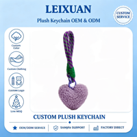 Porte-clés en peluche cœur bouclé en polaire, ornement doux en forme de cœur, avec sangle en corde rayée verte et mousqueton à ressort, accessoire de sac, vente en gros