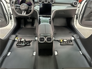 Alfombrillas de coche de rejilla de diamante bordadas personalizadas de cuero de PVC alfombrillas de coche personalizadas de colores opcionales aptas para coche <span class=keywords><strong>Audi</strong></span> - Product Image 2