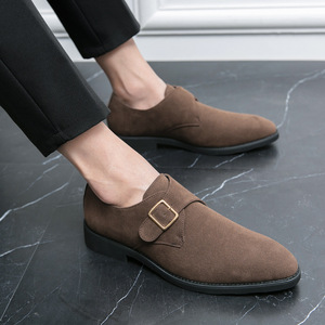 <span class=keywords><strong>Scarpe</strong></span> da uomo opache con fibbia dorata, slip-on, tacco basso, eleganti per affari, matrimoni, ufficio, feste, abbigliamento formale, OEM ODM all'ingrosso - Product Image 1