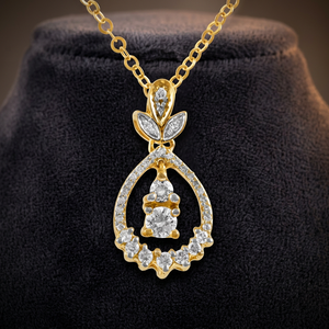 Flower Shape Diamond Pendant <b>Necklace</b> 18K <b>Solid</b> Gold Round Brilliant Cut Women's Classic Link Chain - Product Image 3
