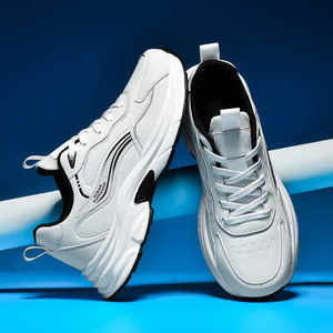 รองเท้าผ้าใบผู้ชายแบบสวมสบายสำหรับกิจกรรมกลางแจ้ง รุ่น Top Torre Mesh พร้อมรองเท้ากีฬาผู้ชายแบบสวมสบาย น้ำหนักเบา - Product Image 3