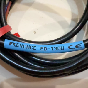 Capteur de proximité métallique indépendant KEYENCE ED-118U, série ED, corps non blindé, M18 NPN ED 118U - Product Image 6