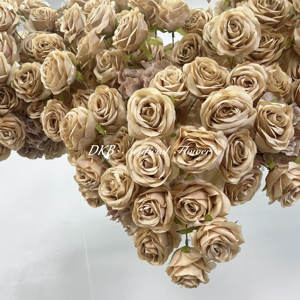 Arco DE BODA artificial personalizado al por mayor flores marrón claro arco en forma de corazón flores artificiales flores de boda y arcos - Product Image 5