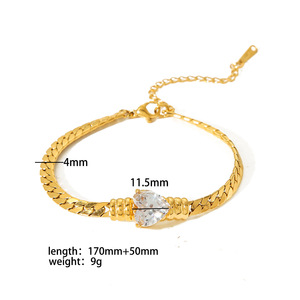 European American Style Heart Shaped Zircon Necklace 18K Gold Stainless Steel <b>Bracelet</b> <b>Set</b> Women's Everyday Wear Jewelry - Product Image 5