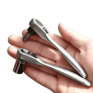 Mini llave de trinquete con accionamiento hexagonal de 1/4 pulgadas, herramienta manual de acero al cromo vanadio para reparación de bricolaje - Product Image 3