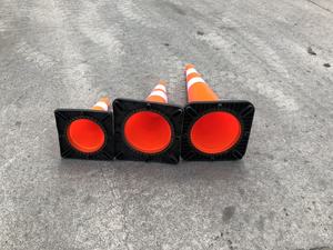 12 אינץ 'פלואורסנטי תפוז pvc קונוסים שלט בטיחות תנועה קטן עבור כביש גמיש עם בסיס שחור עמיד - Product Image 4