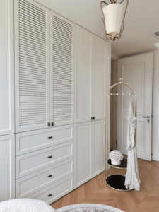 <span class=keywords><strong>Cabina</strong></span> <span class=keywords><strong>Armadio</strong></span> e Toeletta in Stile Crema Francese con Guardaroba e Mobile Contenitore per Camera da Letto e Soggiorno - Product Image 3