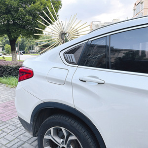 Autocollants de persiennes de fenêtre pour BMW X4 F26 2014-2018, texture fibre de carbone, noir piano, ABS adhésif, modification extérieure - Product Image 3