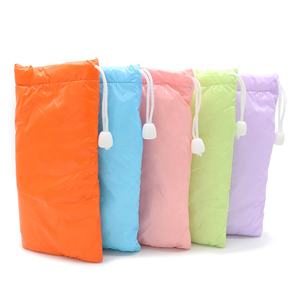 רב-צבע יוניסקס ניילון משקפי שמש תיק אופנה wilequilted משקפיים נרתיק עם משיכה לסביבה ידידותית לסביבה - Product Image 1