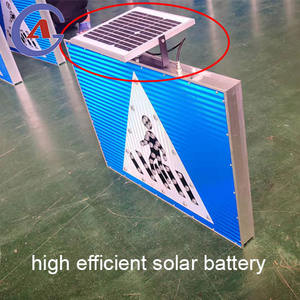 Segnale stradale lampeggiante segnale stradale a <span class=keywords><strong>Led</strong></span> ad energia solare - Product Image 3