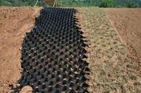Géocell en plastique HDPE pour allées, murs de soutènement et grilles de gravier, pour la construction routière, vente en gros directe usine