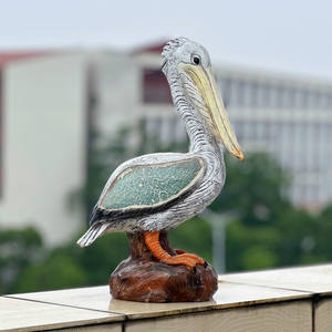 Hars Sculptuur Pelikaan Blauwe Vogel Op Een Steen Met Glazen Vleugels Beeld Beeldjes Voor Geschenken Huis Tuin Bureau Decor - Product Image 3