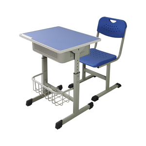 Bizoe OEM Metal escuela escritorios y sillas modernas 600*450*760mm niños mesa de estudio azul guardería muebles para apartamento y oficina - Product Image 5