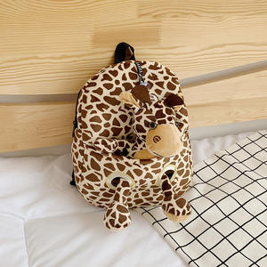 Mochila de dibujos animados de alta calidad personalizada al por mayor, animal bonito, poliéster suave, anime, tigre de peluche, mini mochila escolar con muñeca para niños - Product Image 5