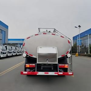 Camión <span class=keywords><strong>cisterna</strong></span> <span class=keywords><strong>de</strong></span> leche <span class=keywords><strong>de</strong></span> acero inoxidable Dongfeng 5CBM 304 <span class=keywords><strong>de</strong></span> alta calidad | Transporte <span class=keywords><strong>de</strong></span> leche fresca | Camion <span class=keywords><strong>Cisterna</strong></span> <span class=keywords><strong>De</strong></span> Leche 5000 litros - Product Image 6