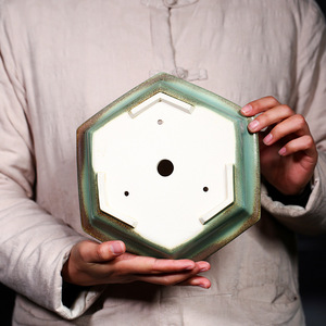 Pot à bonsaï hexagonal en céramique, glaçure verte, style japonais traditionnel - Product Image 3
