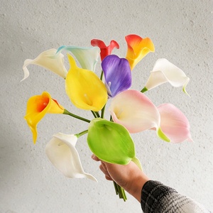 Mini-louly-louly artificielles en PU, fleurs artificielles à longue tige au toucher réel, vente en gros pour la Fête des Mères et Thanksgiving - Product Image 1