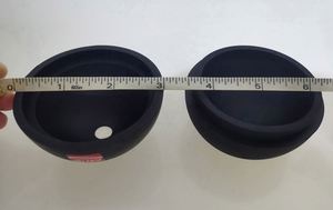 Moules à glaçons sphériques en silicone écologiques réutilisables de 2,5 pouces avec logo personnalisé pour whisky et cocktails - Product Image 5