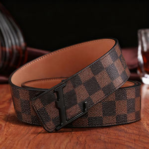 Elegante Cintura Formale da Uomo in Vera Pelle di Vacchetta con Design 3D e Fibbia in Lega Solida, Opzione Logo Personalizzato - Product Image 5